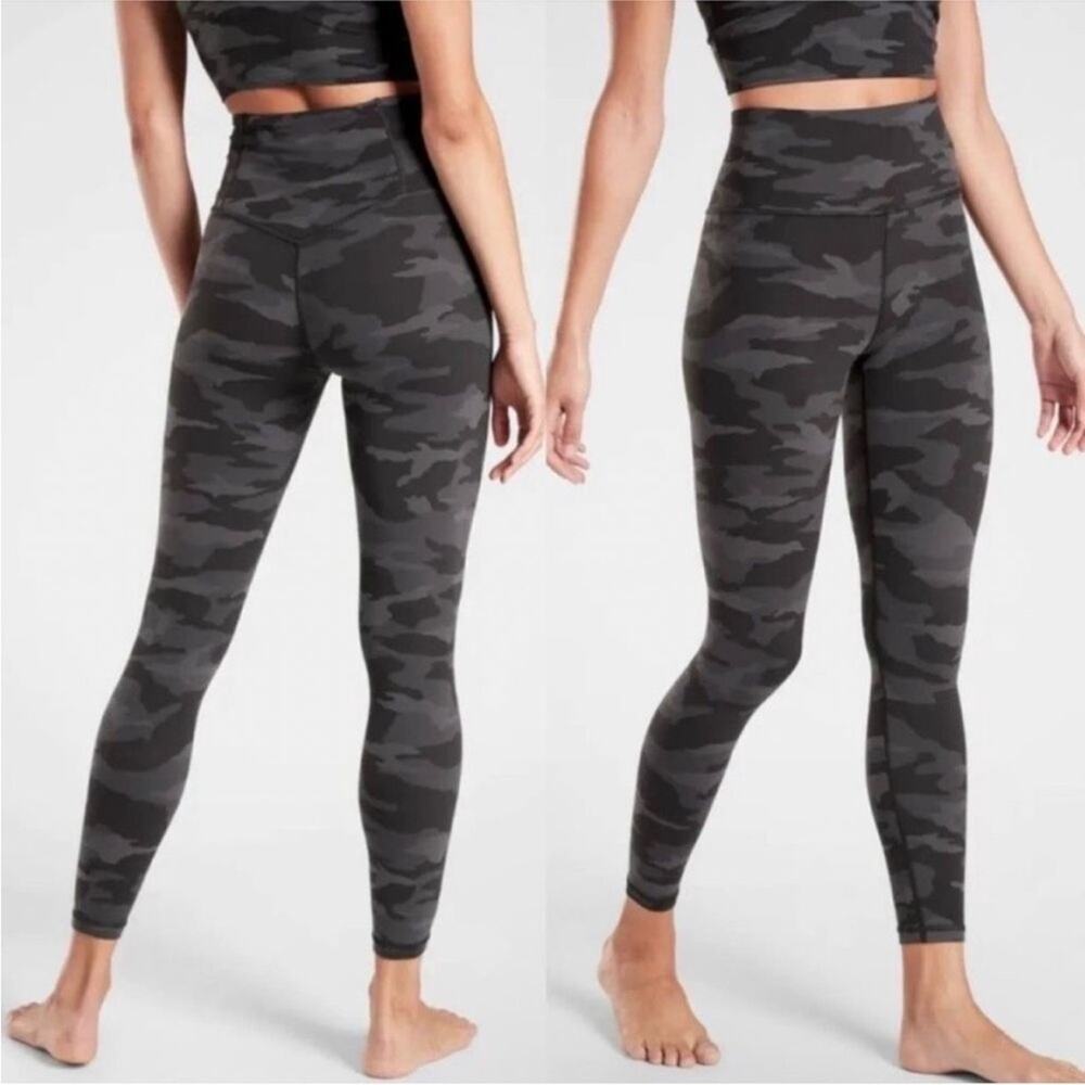 ATHLETA Legging 1X Elation Camo 7/8 Tight NWT Black Gray Yoga Camouflage Active